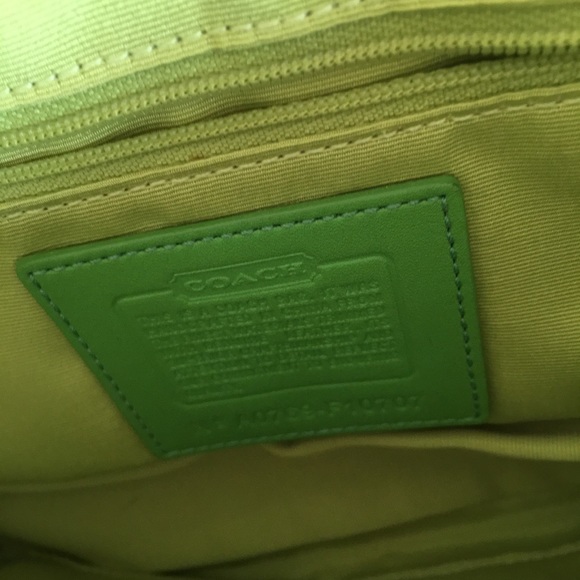 Coach bag 🌸💕 - Picture 4 of 6